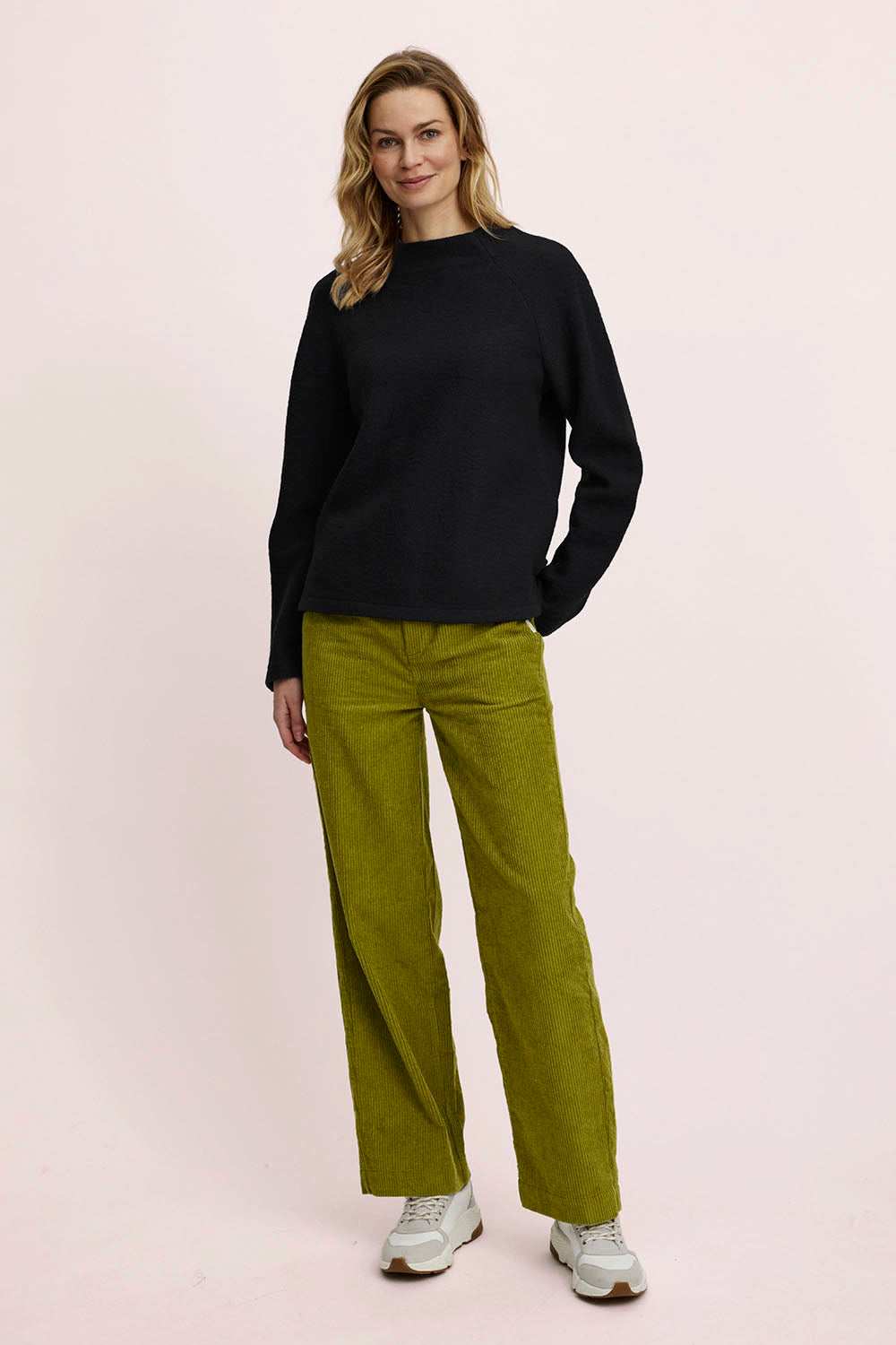 Kurzer Pullover aus reinem Wollfleece
