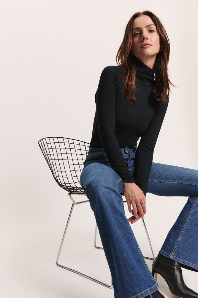 Feminine EcoVero™ shirt