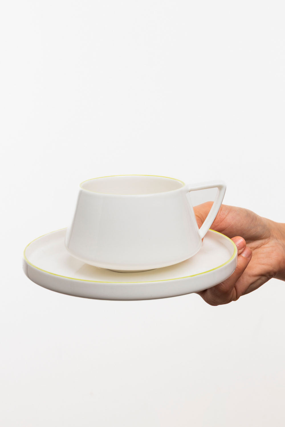 Cup and saucer TINTED GRACE limon