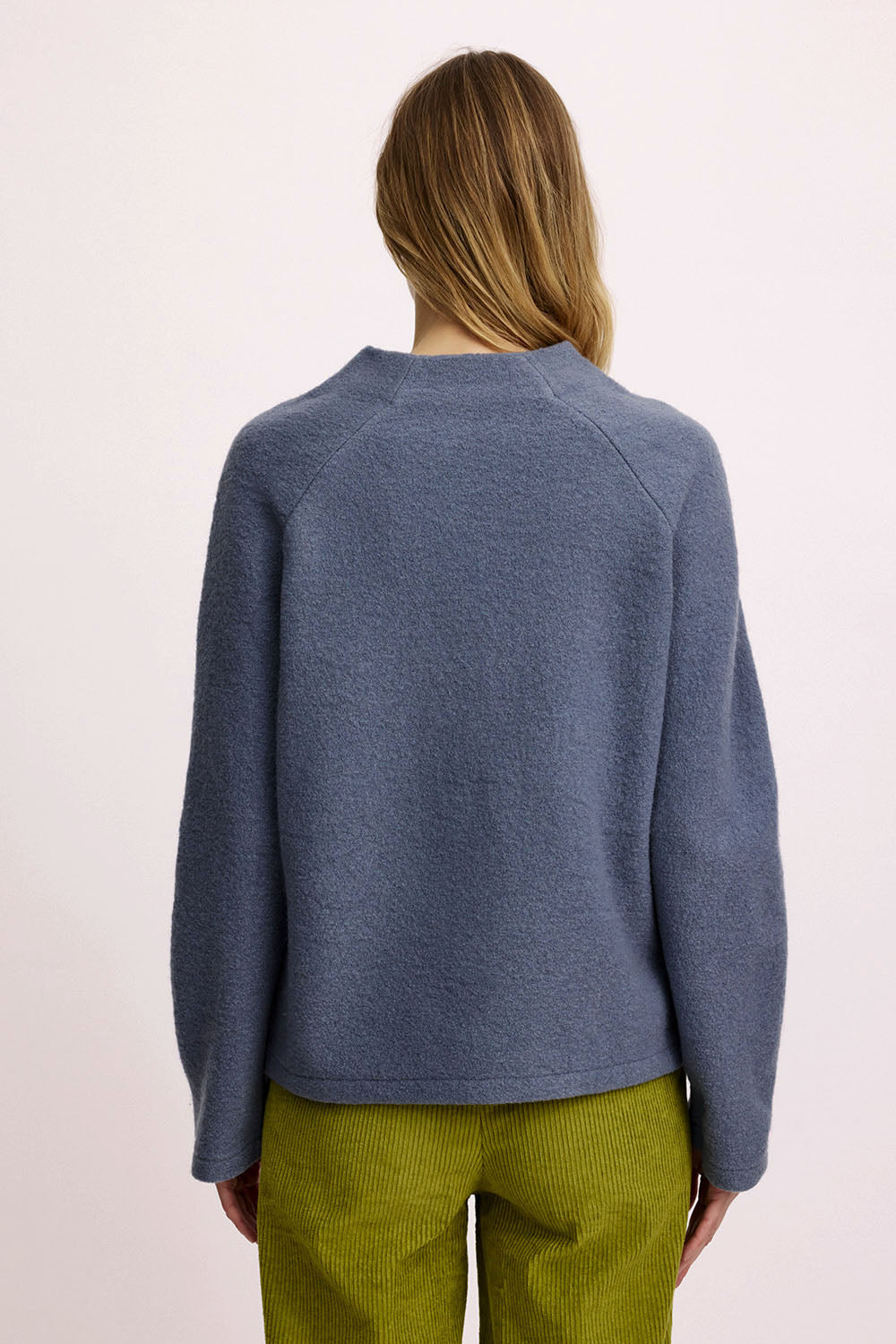 Kurzer Pullover aus reinem Wollfleece