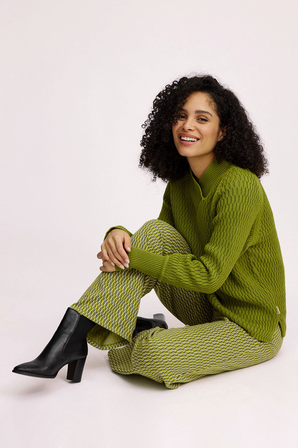 Loose knit jumper