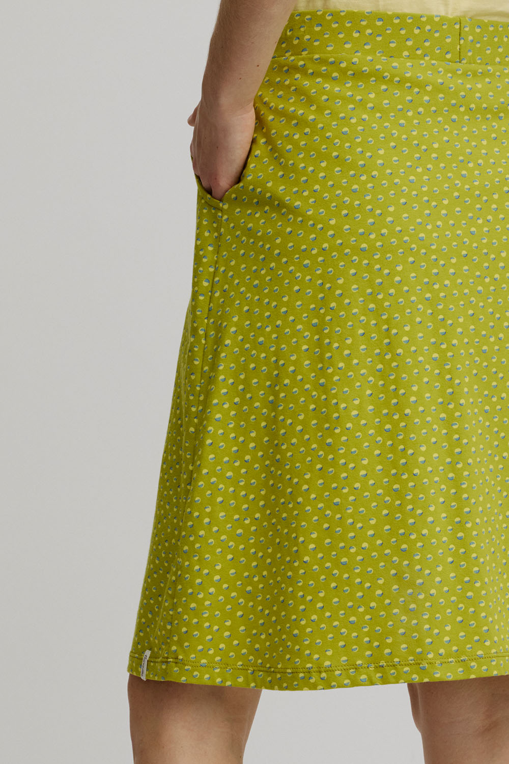 Jersey skirt with pockets