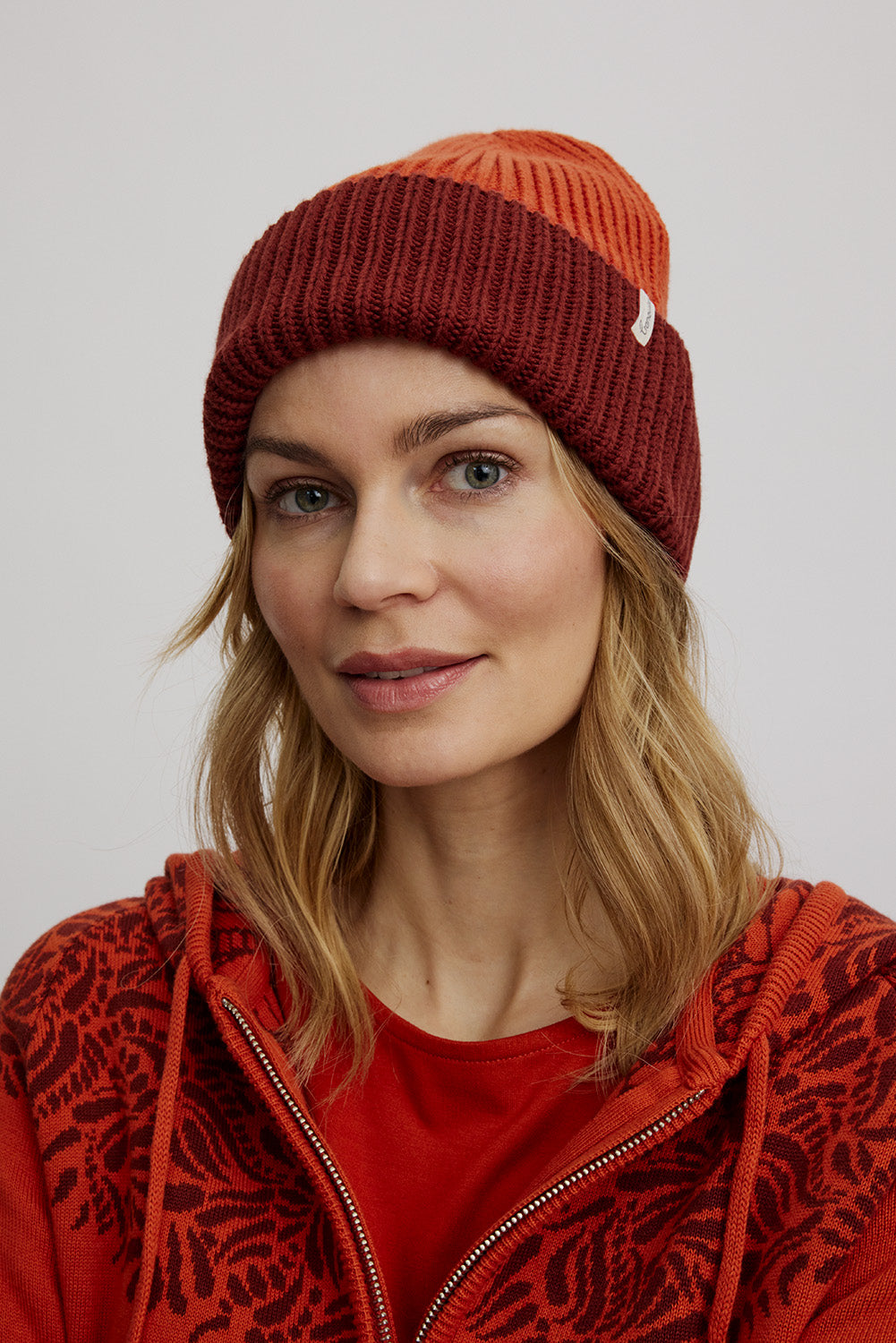 Cosy knitted hat