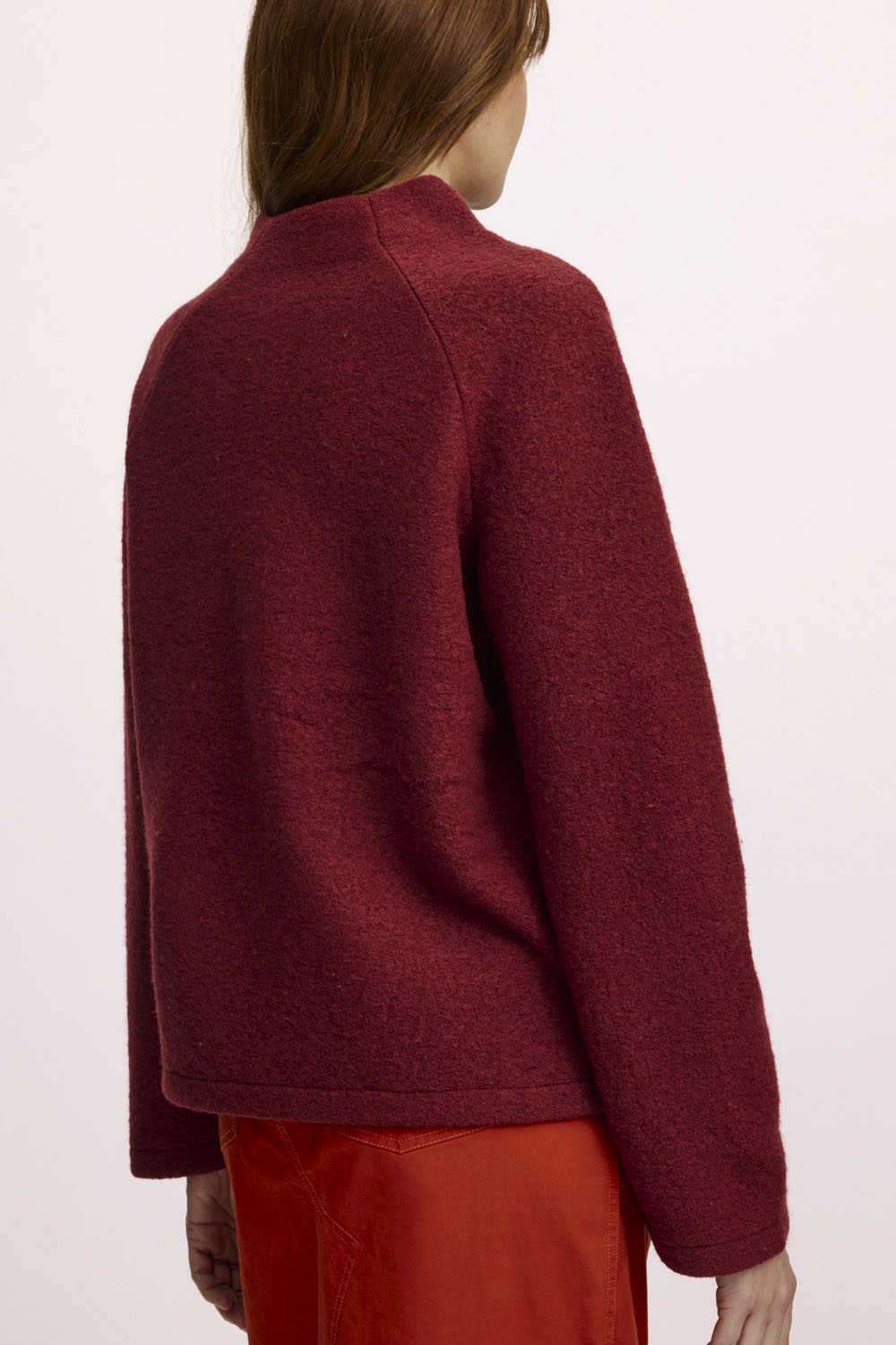 Kurzer Pullover aus reinem Wollfleece