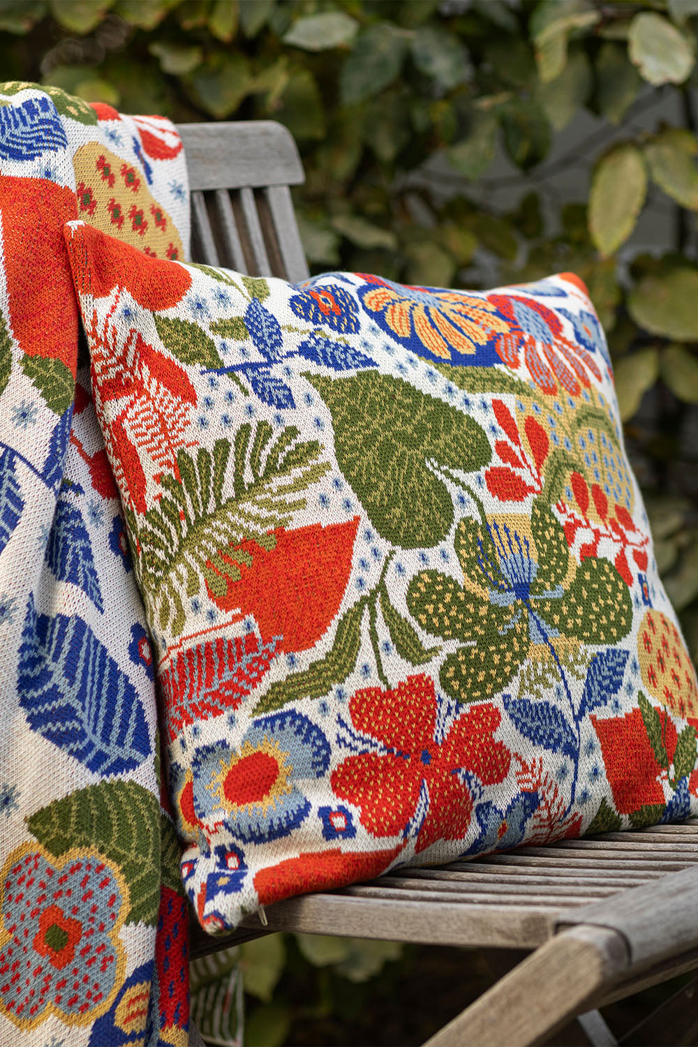 Cushion cover FLOWER