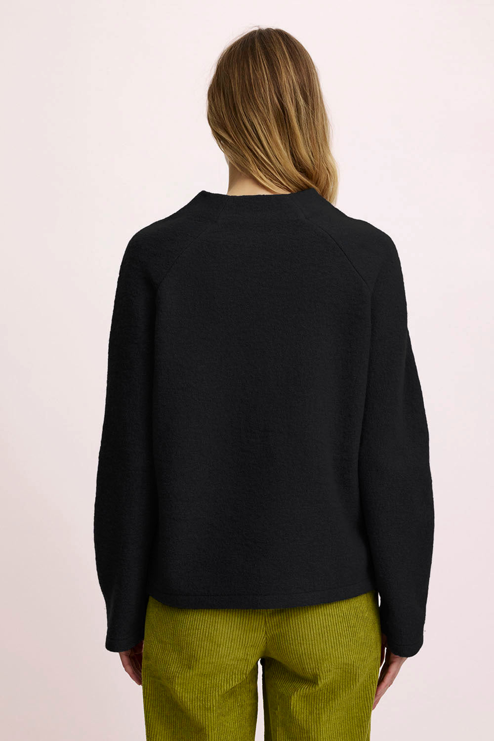 Kurzer Pullover aus reinem Wollfleece