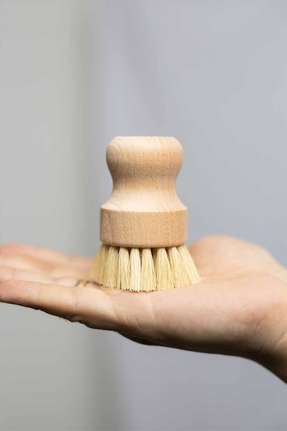 Brush round