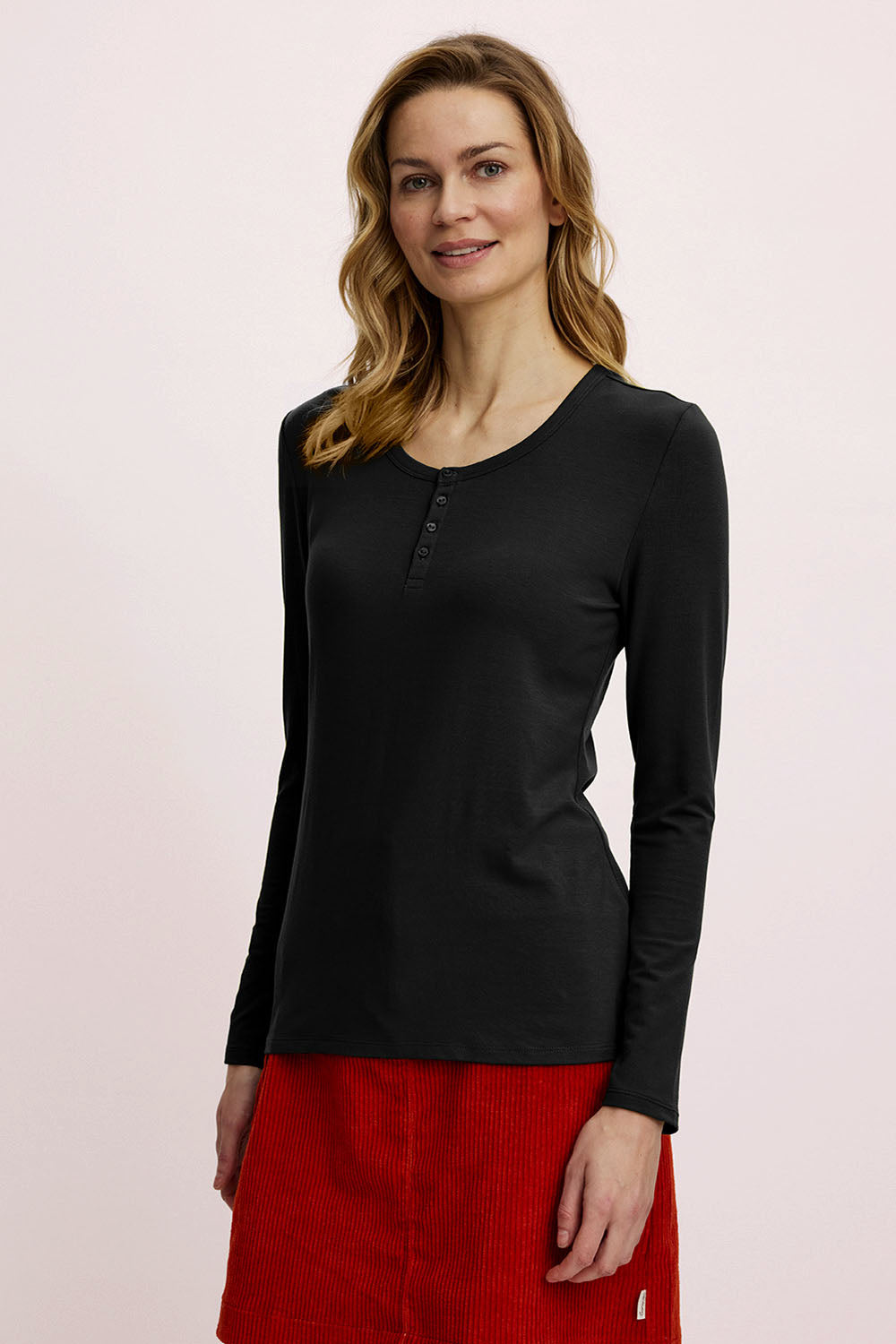 Henley shirt made from Tencel™