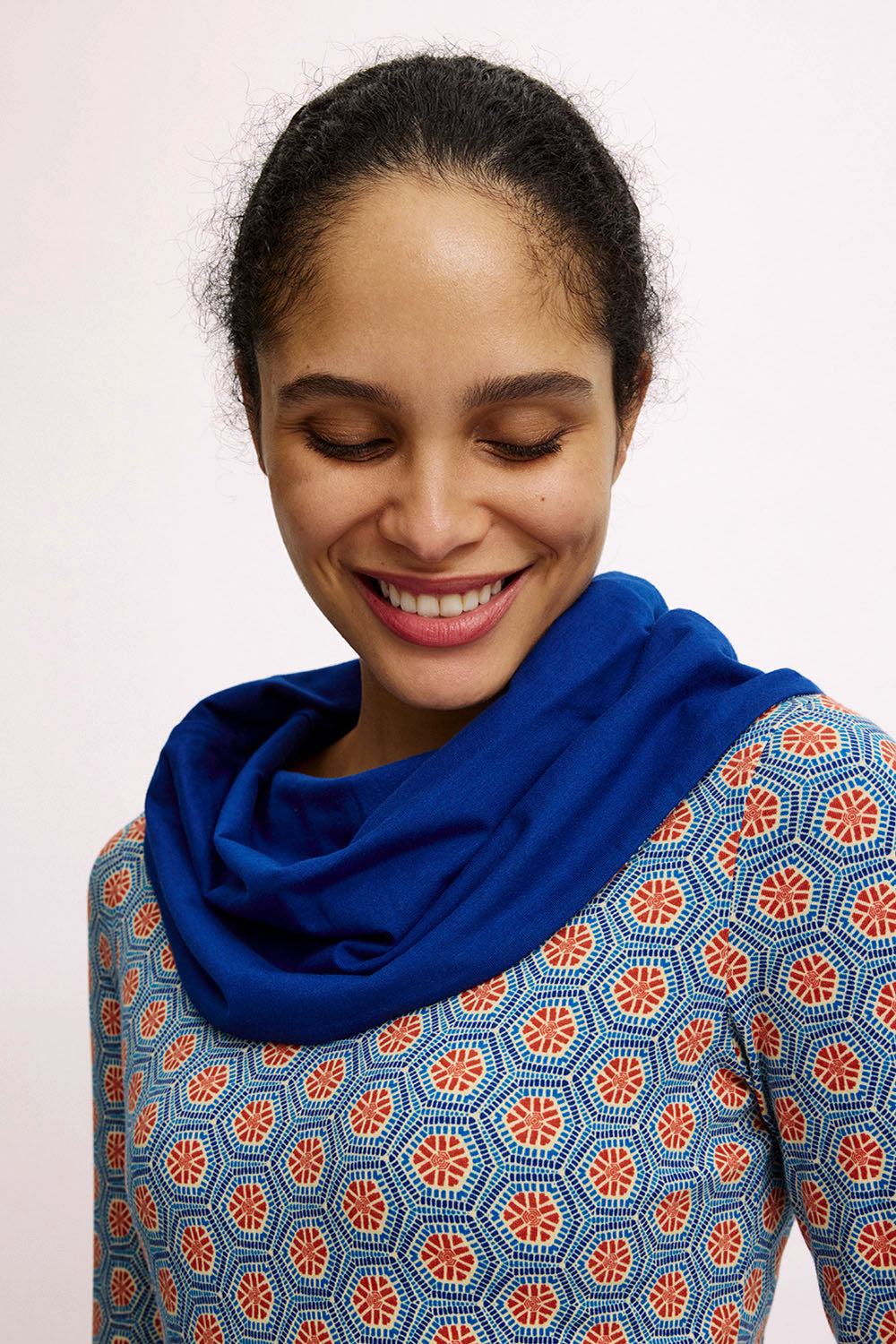 Sweater with large collar