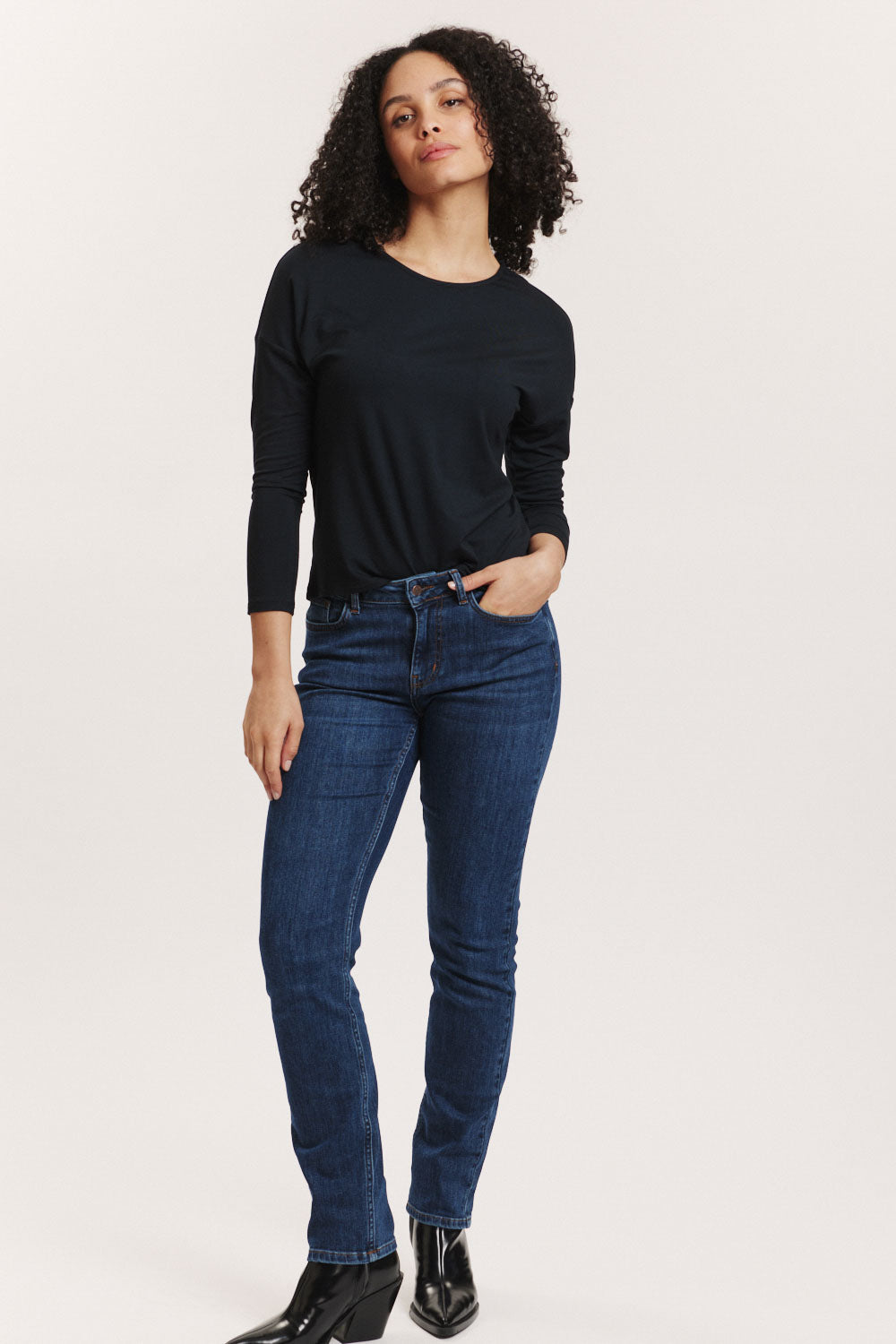 Image Basic-Shirt Felicee aus Viskose_4