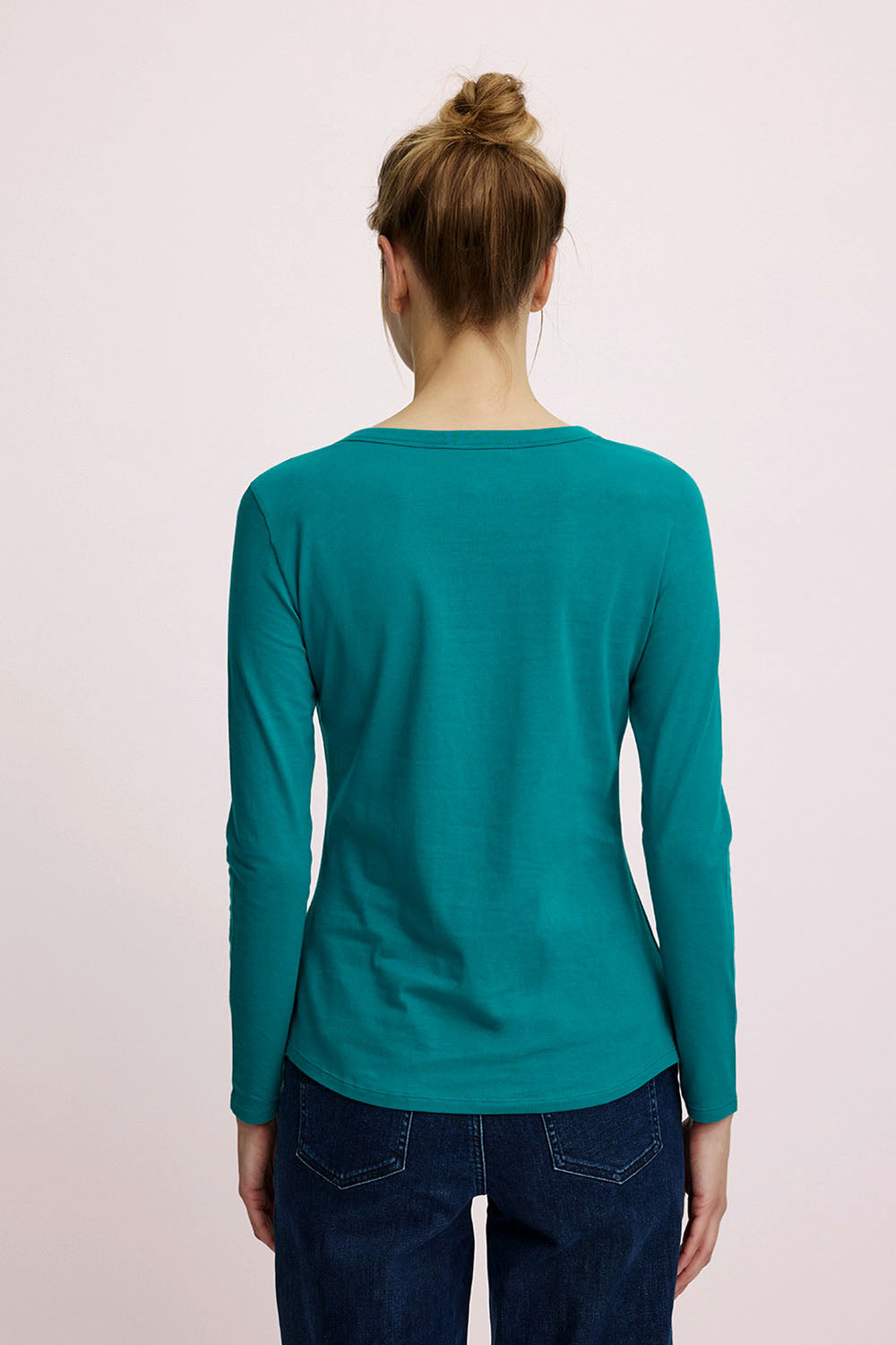Loose basic shirt