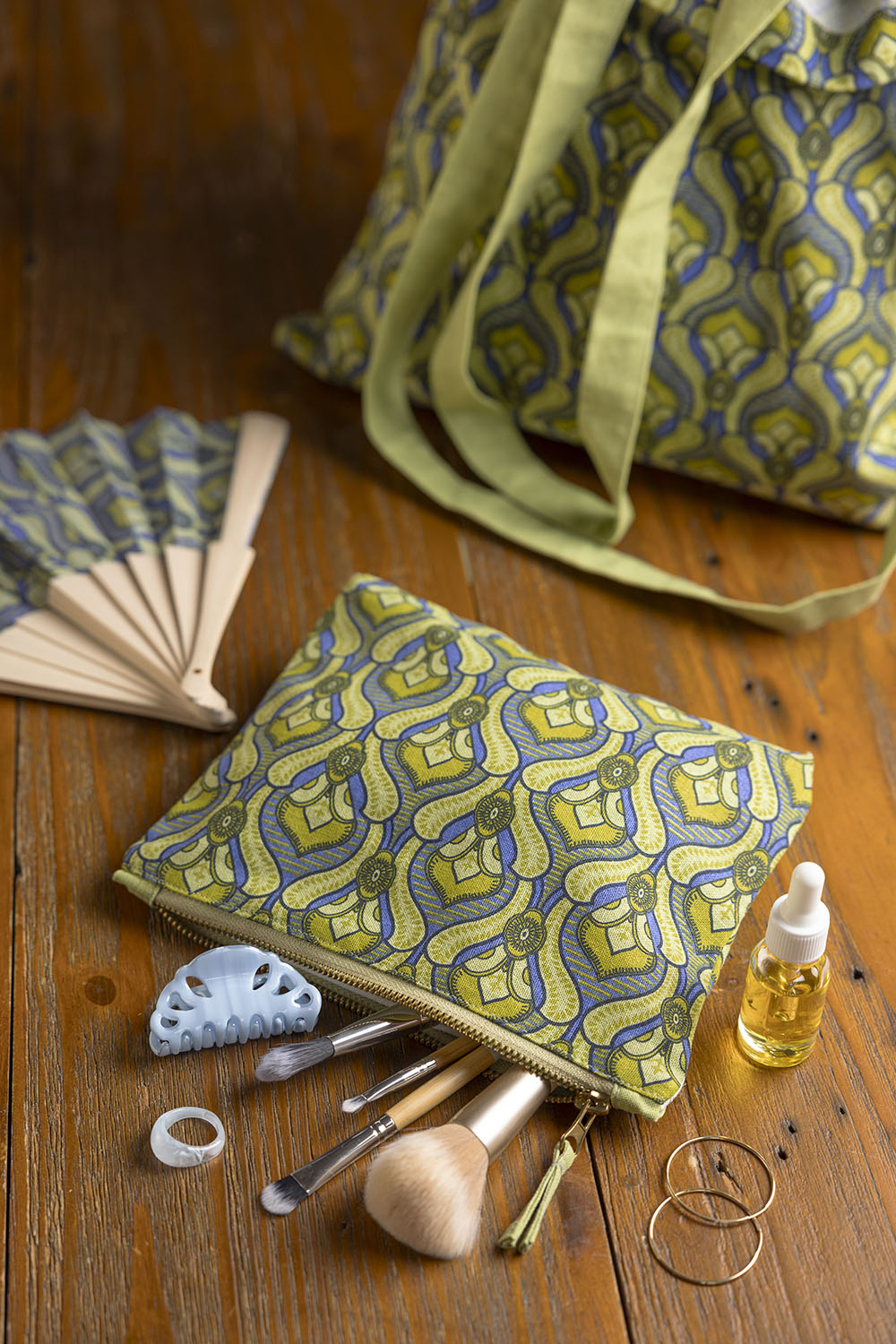 Kosmetiktasche GREEN TULIP