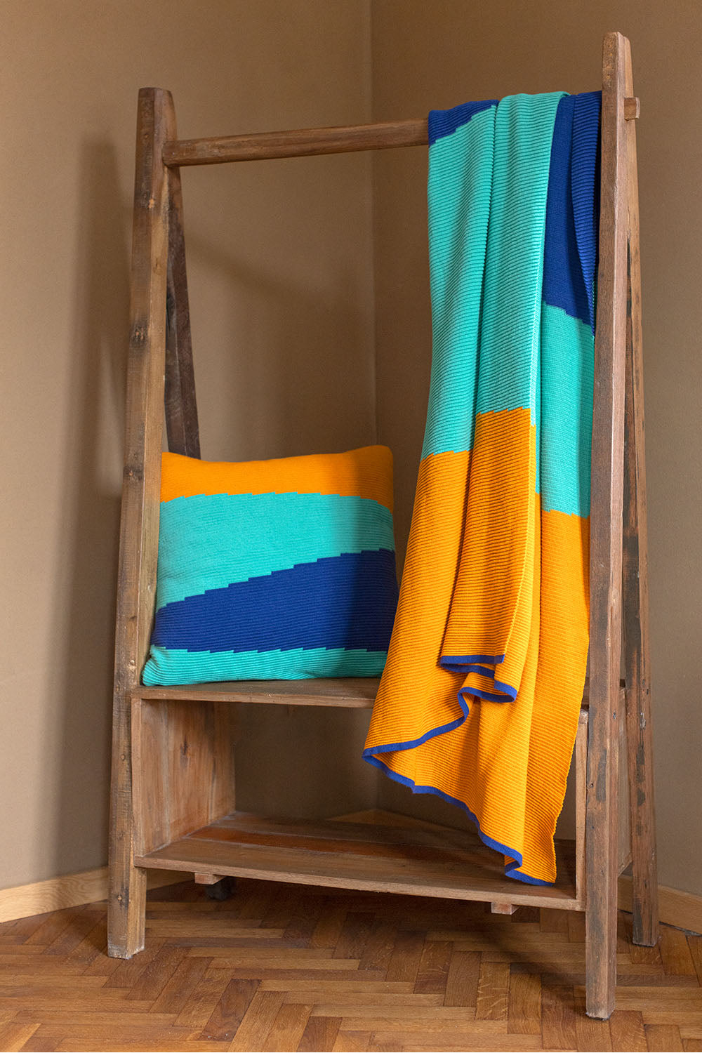 Strickdecke COLOR FLOW