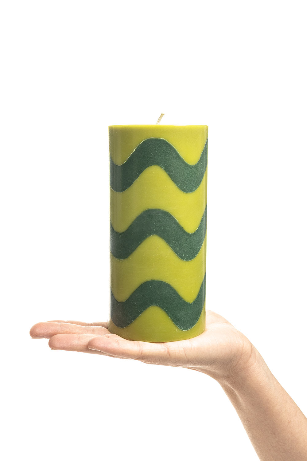 Handgearbeitete Stumpenkerze GLUMI WAVE, Ø 7,5 x 15 cm