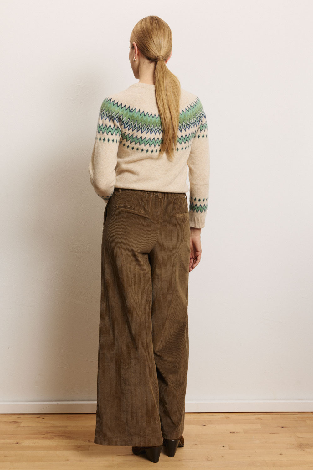 Image Cordhose Paolaa aus Biobaumwolle_2