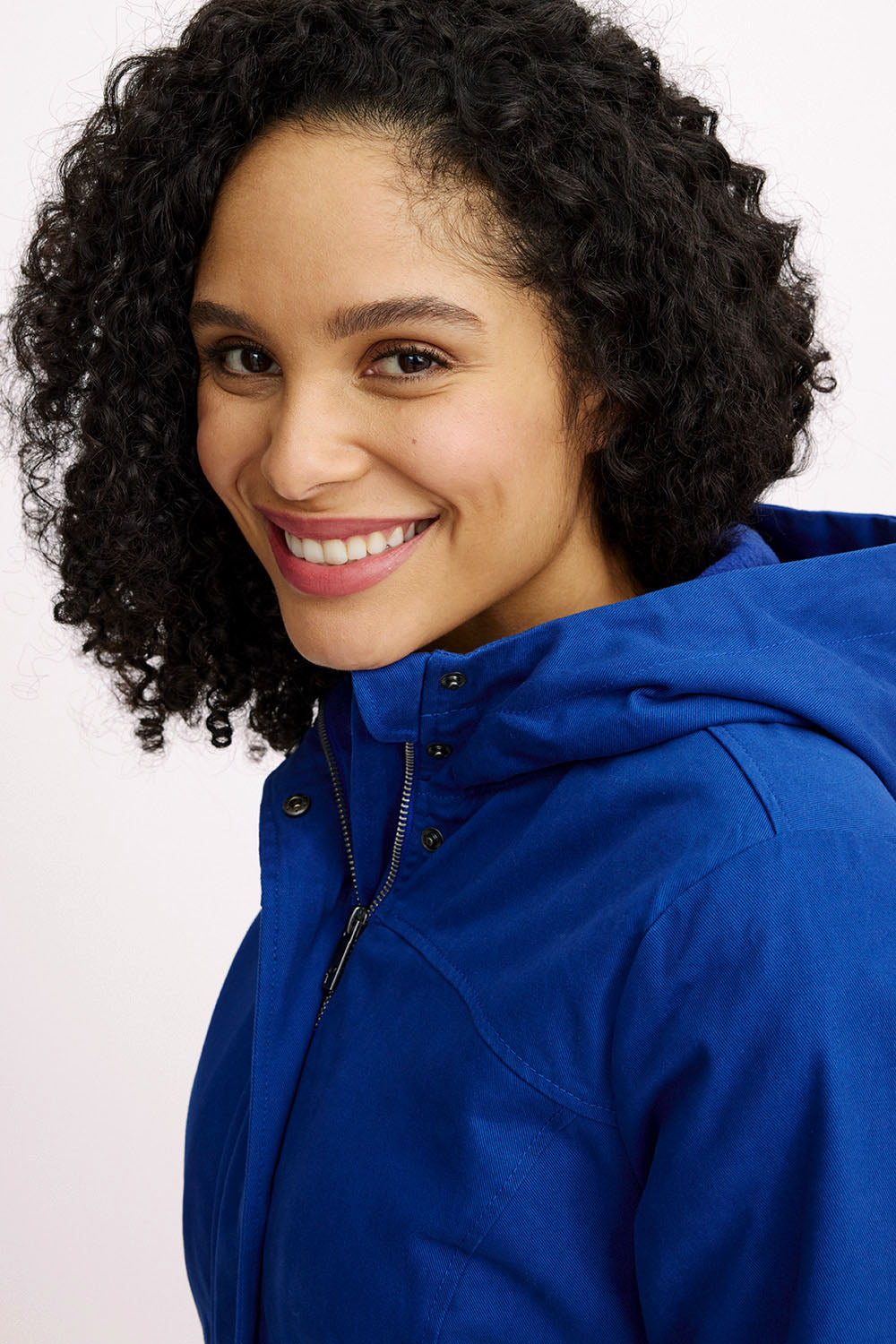 Fitted jacket made from organic cotton