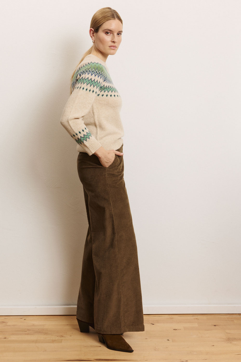Image Cordhose Paolaa aus Biobaumwolle_4