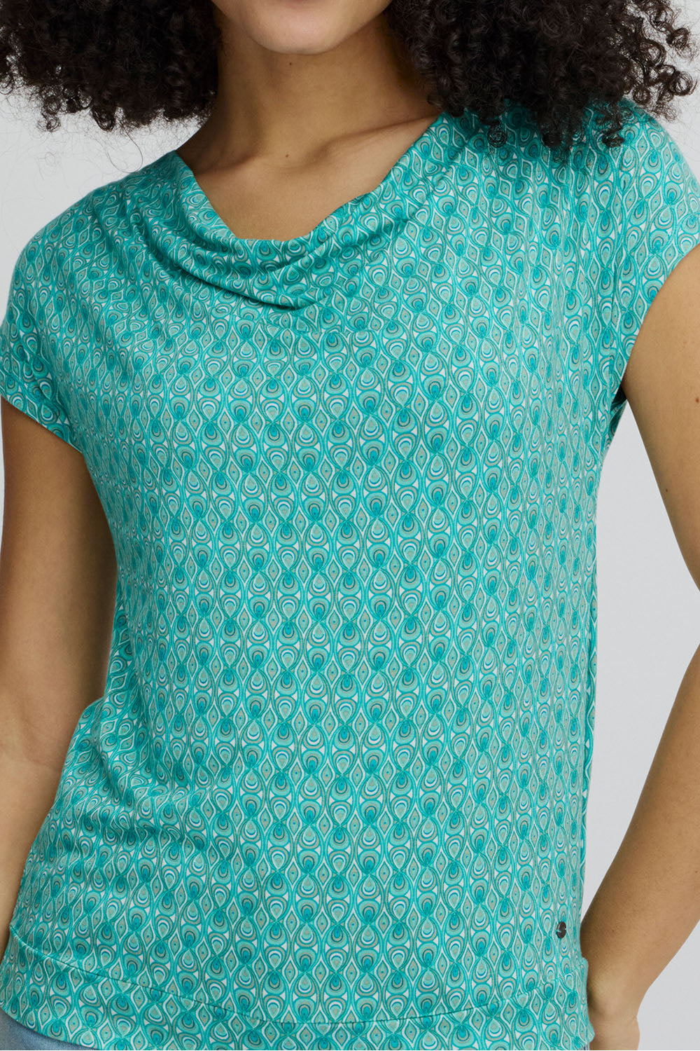 Wasserfall Shirt aus EcoVero™ Viskose
