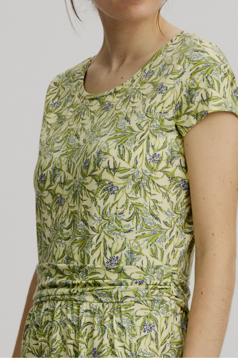 Tailliertes Kleid aus Jersey