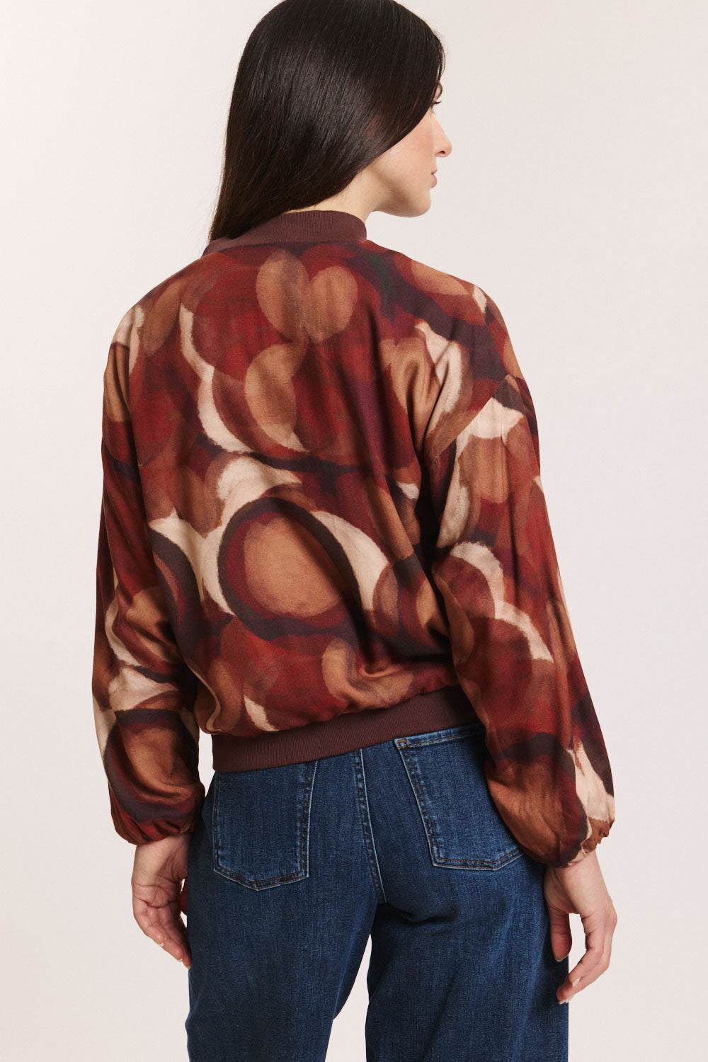 Image Jacke Beriit aus EcoVero™ Viskose von Lenzing_3