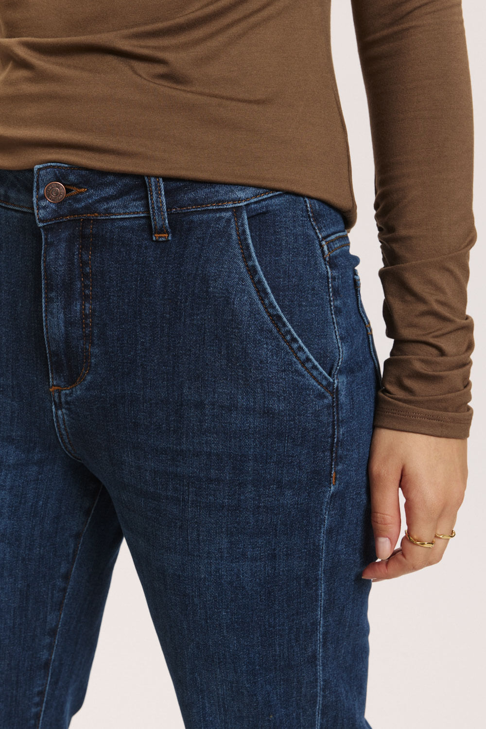 Jeanshose Doraa aus GOTS-Bio-Baumwolle