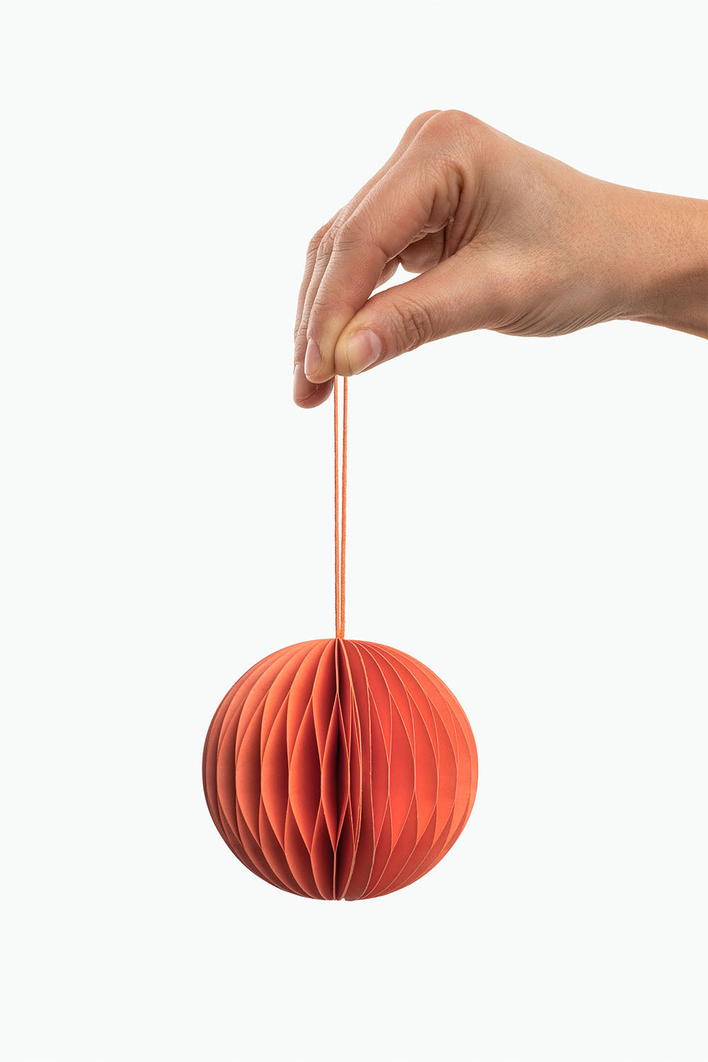Papieranhänger CAMELIA BALL
