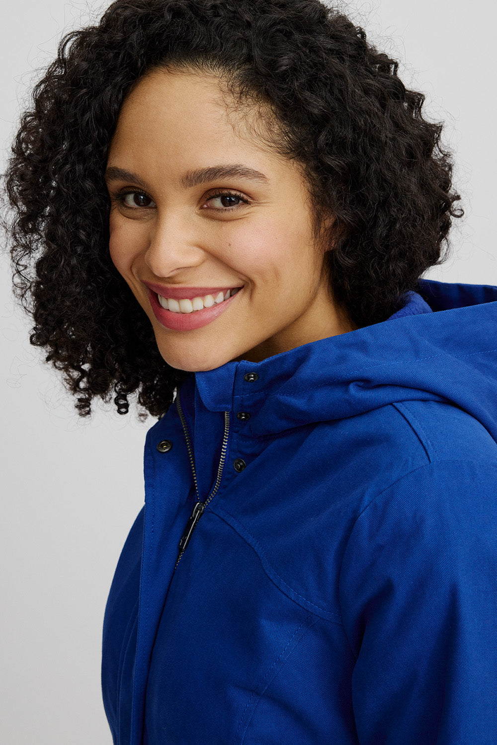 Fitted jacket made from organic cotton