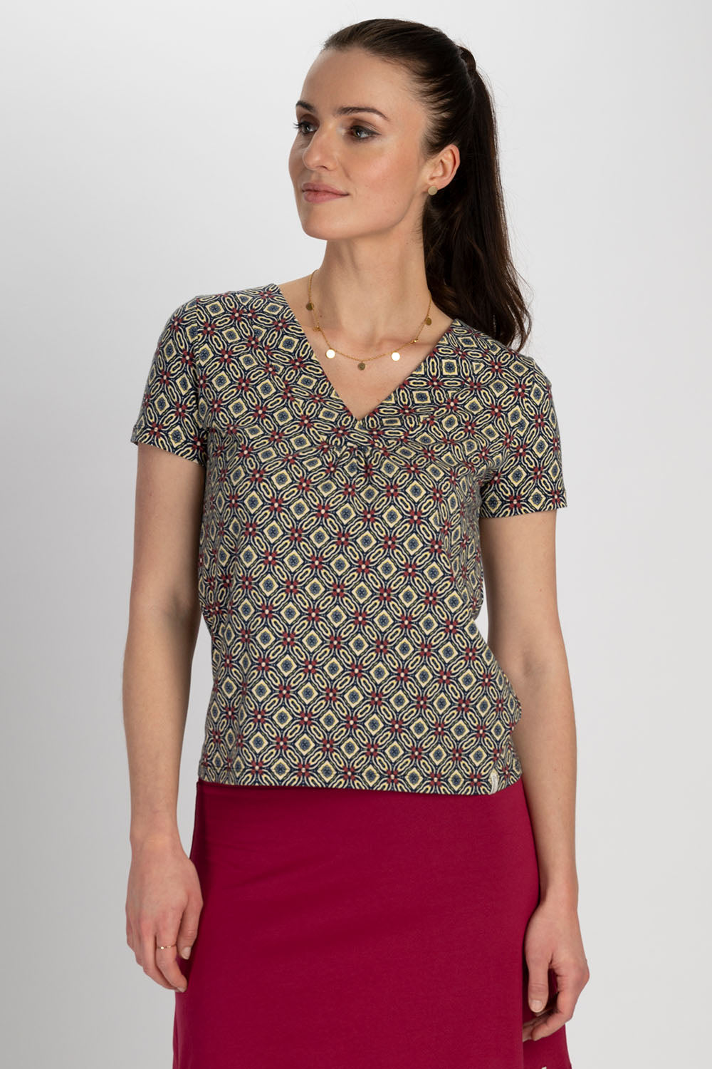 Jersey shirt with V-neck