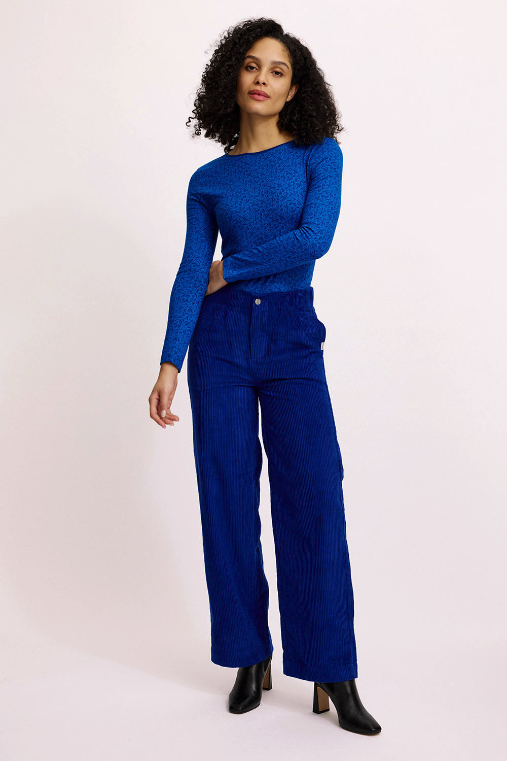 Corduroy pants made from organic cotton