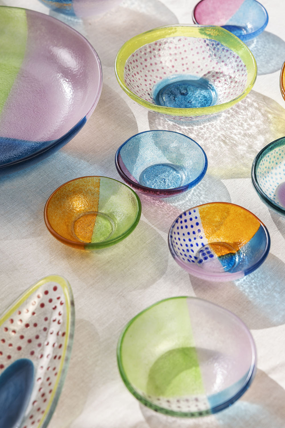 Glasschale FLOATING HUES