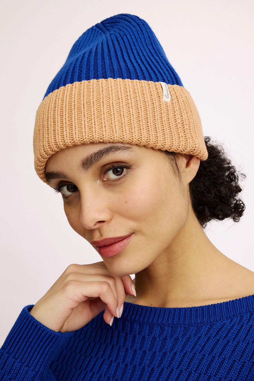 Cosy knitted hat