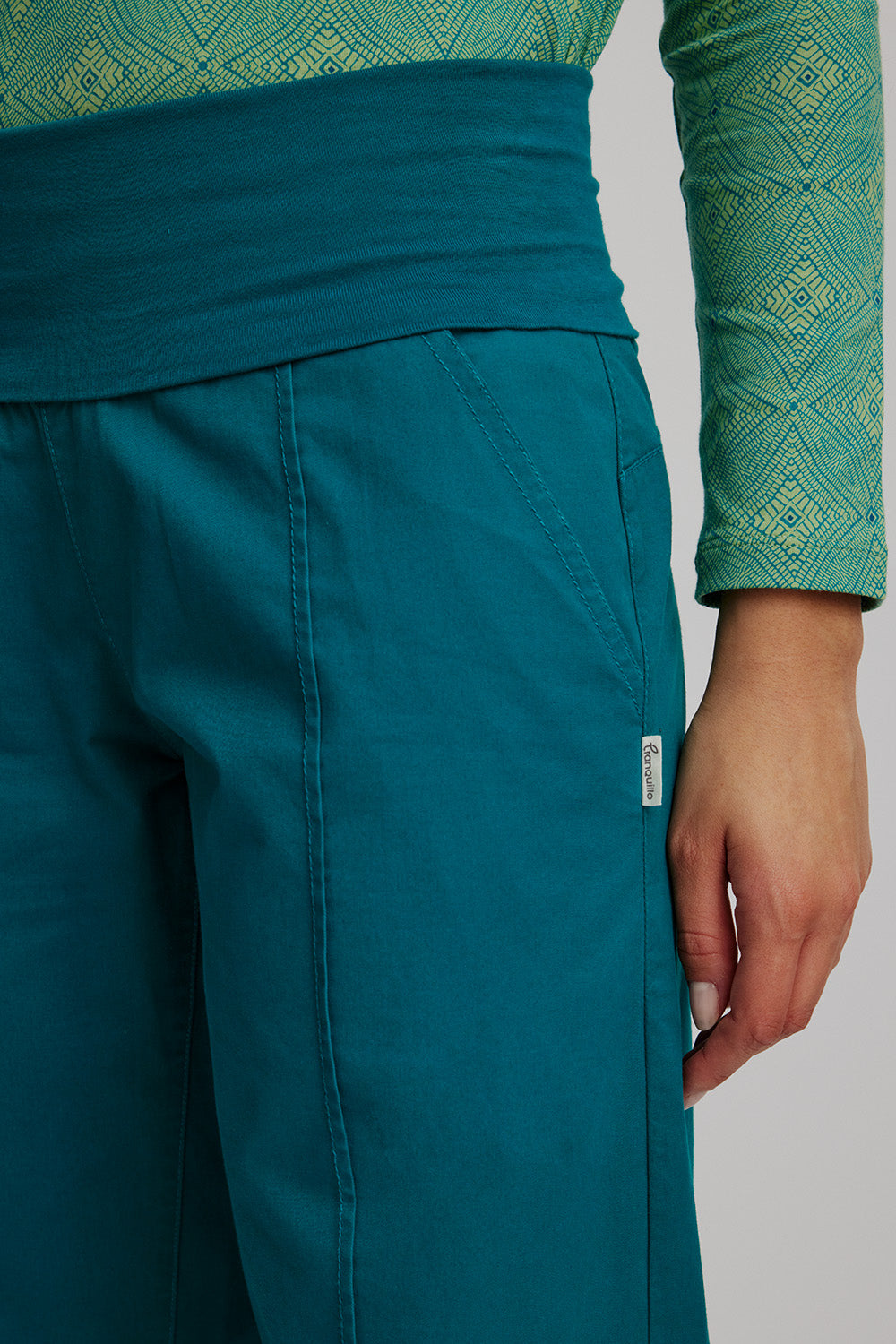 Joggers made of organic cotton