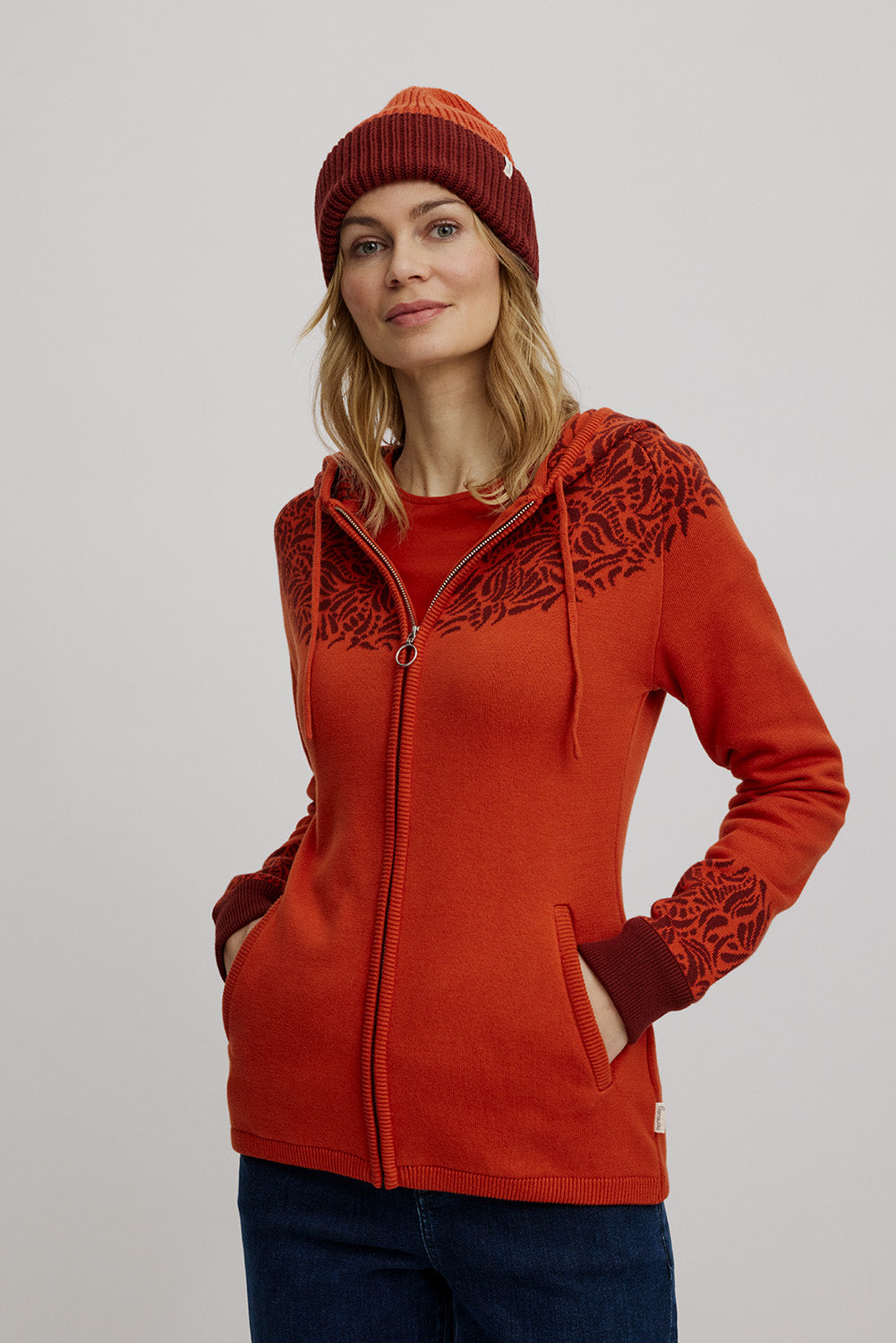 Cosy knitted hat
