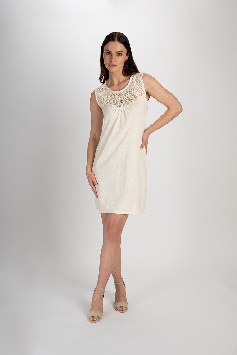 Jersey-Kleid mit Spitzendetails