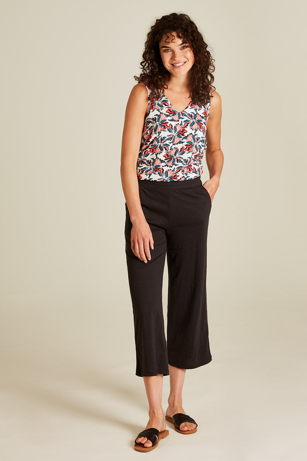 Loose jersey pants