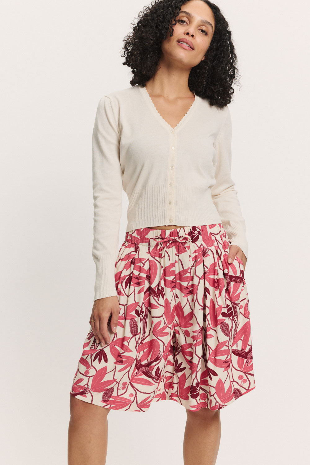 Hose Leaa aus EcoVero™ Viskose